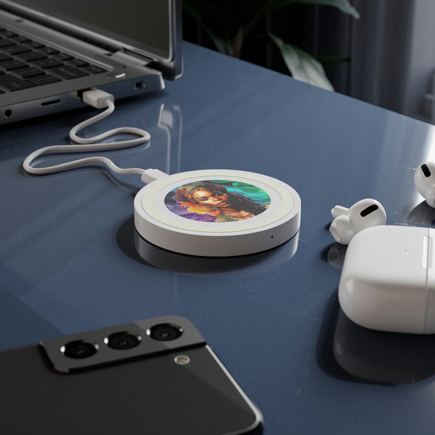 African Women Quake Wireless Charging Pad