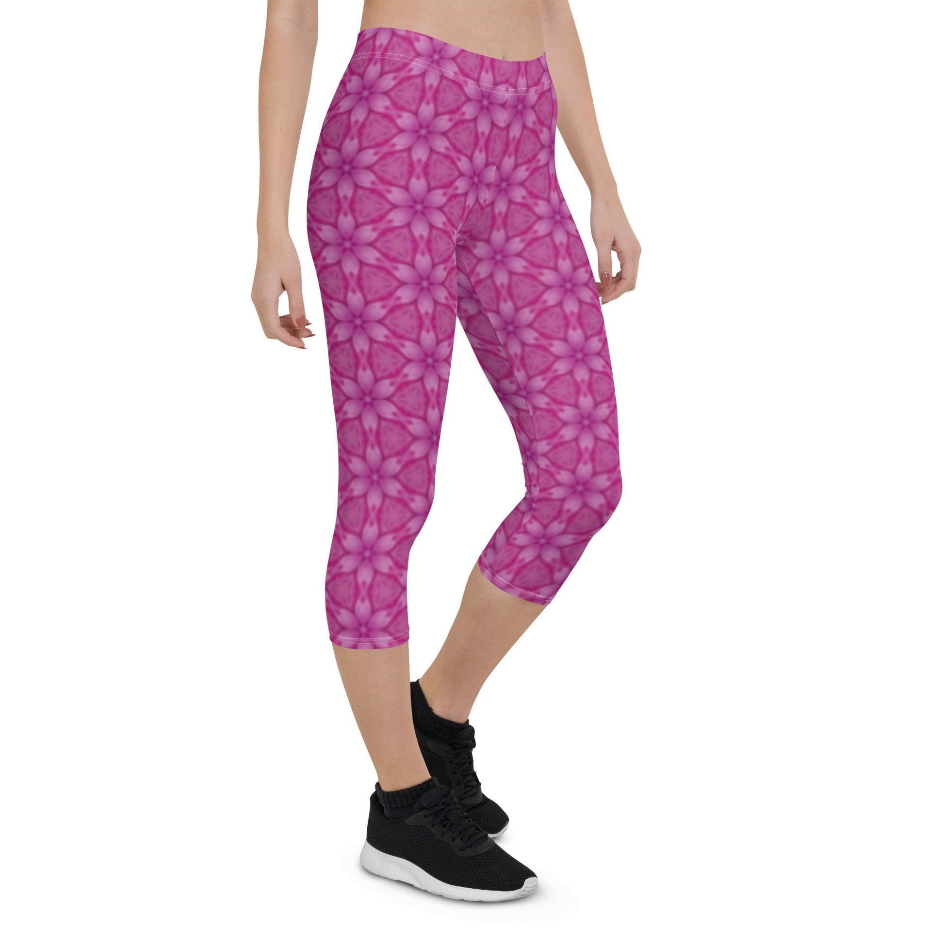 Pink Capri Leggings,  Pink Workout Leggings, Pink Yoga leggings, Womens leggings, Exercise Leggings, Workout Leggings, Fun Leggings